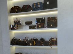 -六六奢品·vintage中古·回收二手奢侈品包包手表首饰(环球港店)