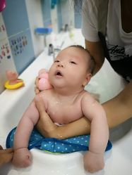 -Pony Baby宝尼婴幼儿游泳SPA馆