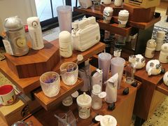 零售区-星巴克臻选(广州沙面店)