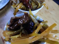 -越洋肖氏老米线(杨家坪店)