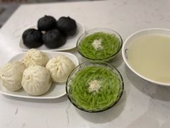 -李与白包子铺(桐梓林店)