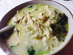 -明呈黄鱼面馆(斜土路店)
