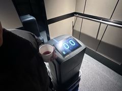 -上海虹桥中心爱琴海亚朵S酒店