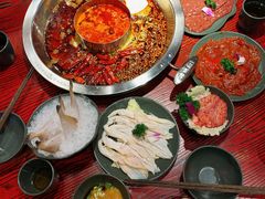 -谭鸭血老火锅(远大购物广场店)