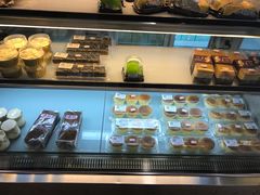 面包甜点陈列柜-红叶蛋糕(广达路总店)