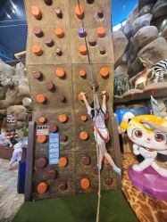 -卡通尼·Safari非洲探索乐园·生日会(金桥国际商业广场店)