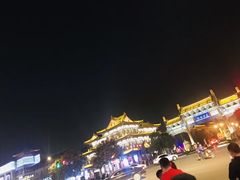 -开封府