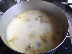 -捞王锅物料理(上海世茂广场店)