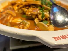 -魏铭鱼头捞饭(晋阳路店)