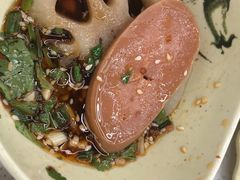 -牛知府云南菌汤鲜牛肉火锅(肖家湾店)