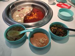 -季季红火锅(柳州城中万达二店)
