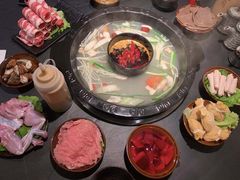 -老酉火锅(阳明古镇店)