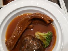 -南京悦客假日酒店