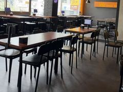 -BHC炸鸡(明洞总店)