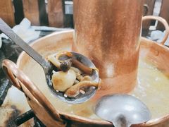 -香香腊排骨.野生菌火塘总店(束河店)