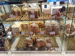 -PARIS BAGUETTE巴黎贝甜(周浦万达店)