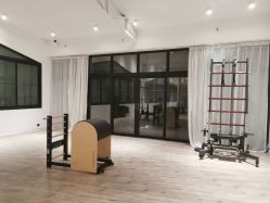 -无界瑜伽普拉提