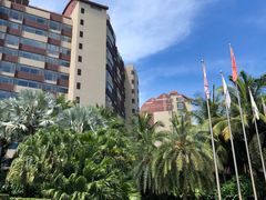 -三亚湾海居铂尔曼度假酒店