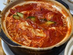 -二哥特色砂锅
