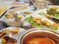 -名都晓荷塘主题火锅(春光路店)