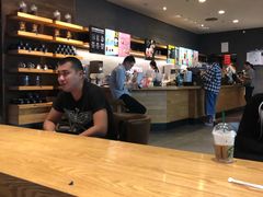 -星巴克臻选(济南万达店)