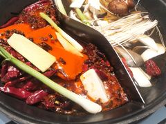 -贰回巷火锅馆(钟楼店)