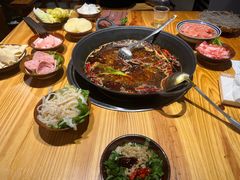 -乐闹闹重庆火鍋(民治店)