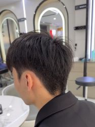 -Nice奈斯形象定制沙龙