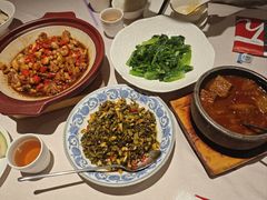 -千百味红餐厅·江西菜(绿地双子塔店)