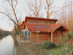 -上海怡沁园度假酒店