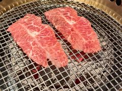 -铭牛烧肉·和牛海鲜自助(高新月牙湖店)