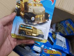 -TOYSRUS玩具反斗城(武汉荟聚中心店)