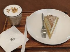 经典栗子蛋糕-Peet's Coffee皮爷咖啡(上海长风大悦城店)