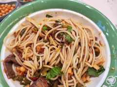 -百春原湖南牛肉粉(百联世纪店)