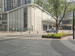 -卡罗酒店(东门晒布地铁站店)