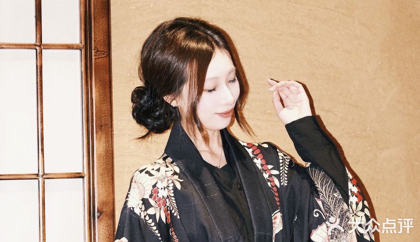 在台州 一家可以换装的日料店🍱