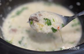 Fresh Rice with Scallop and Pork Rib Porridge