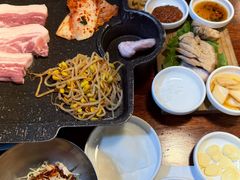 -Dombe豚(黑猪肉街店)