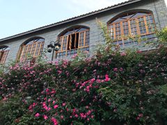 -楠柏弯休闲山庄(梨花溪店)