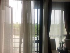 -上海怡沁园度假酒店
