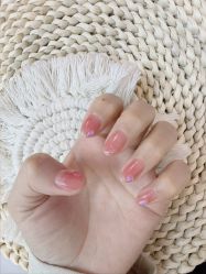 -iU美甲美睫