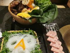 -湊湊火锅·茶憩(新中关购物中心店)