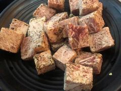 一口牛肉粒-熊出没日本烧肉放题