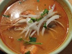 酸辣海鲜汤河粉-米纸越南小馆(金鹰世界店)