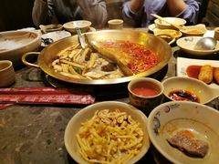 -小龙坎火锅(湖滨银泰in77店)