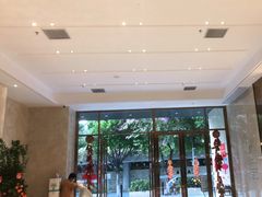 -麗枫酒店(广州中山大学中山眼科中心区庄地铁站店)