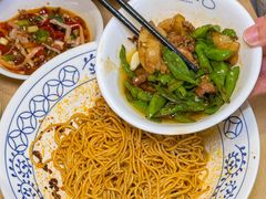 -李与白包子铺(桐梓林店)