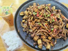 -老周炒拨拉(甘州总店)