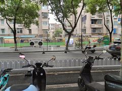 -南湖公园地摊集市
