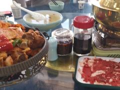 -撒拉人家.酸菜牦牛肉火锅